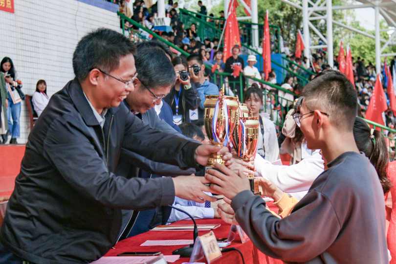 03d6e914f2824330b31c081422253f01.png 永利yl23411